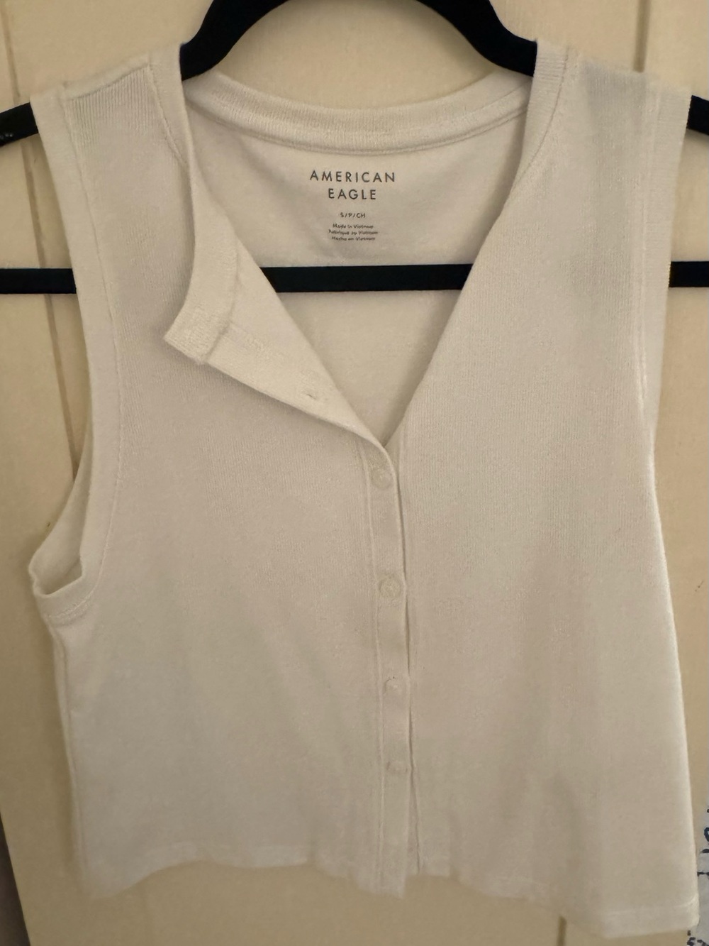 American Eagle Outfitters White Button-Front Sleeveless Tank
